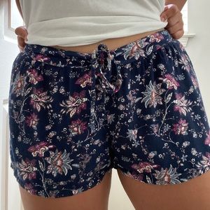 CUTE blue floral shorts from Francesca’s